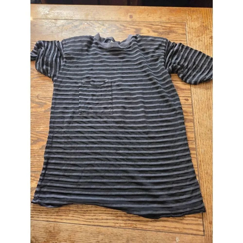 Vintage CP Shades black striped shoulder pads tshirt sz Medium